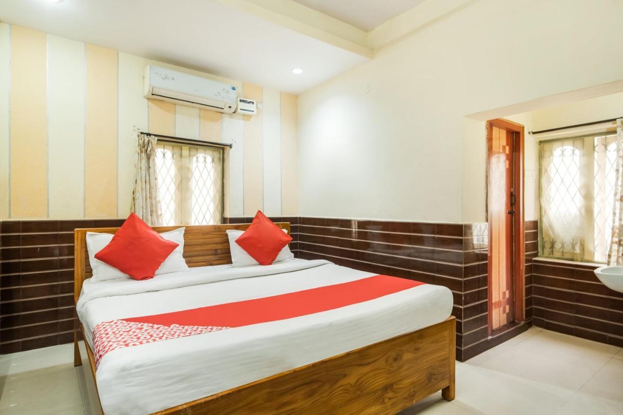 Oyo Flagship 75817 Ahvanam Guest House Tikkavanipalem Exterior photo